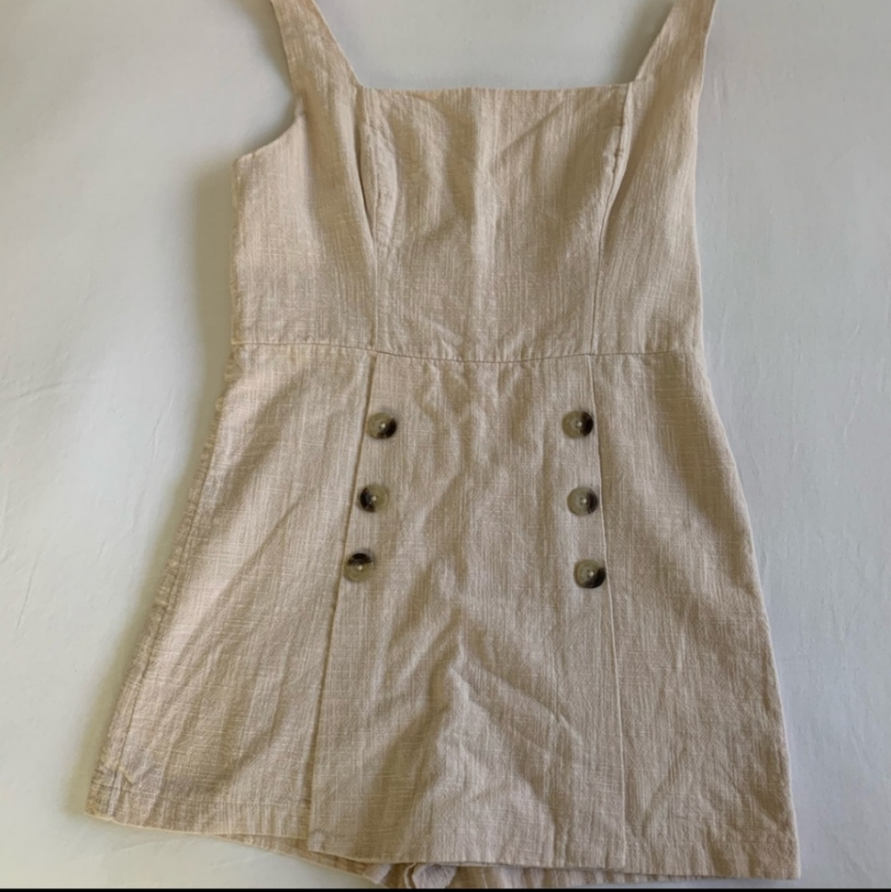 Urban outfitters  romper - Picture 5 of 6